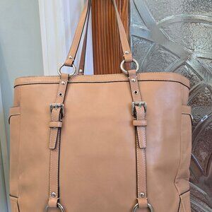 New Coach Gallery East West Tote in Tan with Silver Accents